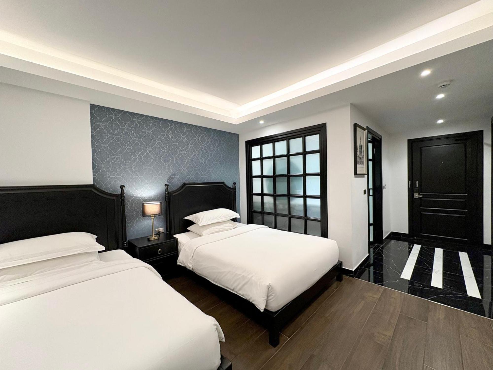 Glory Boutique Suites 清迈古城荣耀精品酒店 Чіангмай Екстер'єр фото
